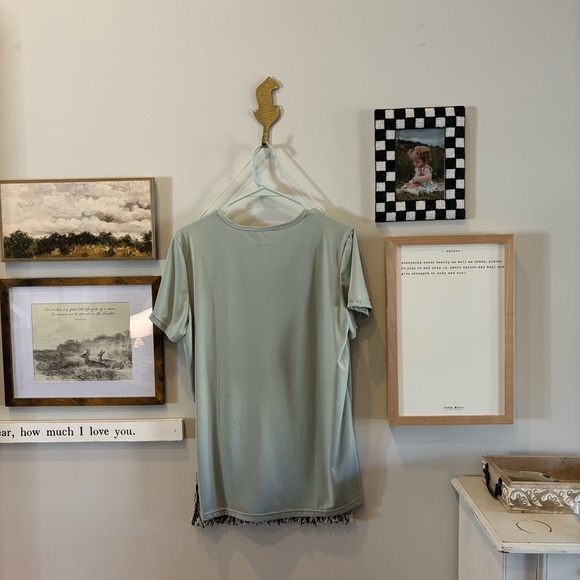 real essentials athletic tee - Picture 3 of 4